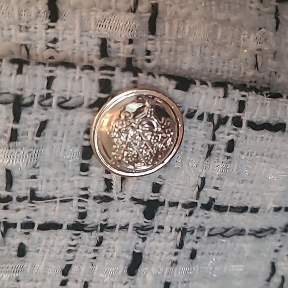 SHEIN White and Black Tweed Blazer - Picture 3 of 5